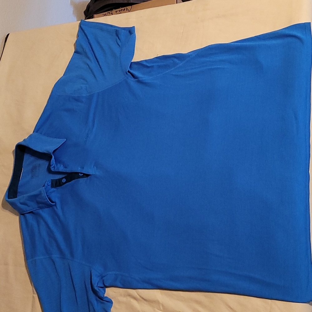 Patagonia XL Short Sleeve Polo Shirt